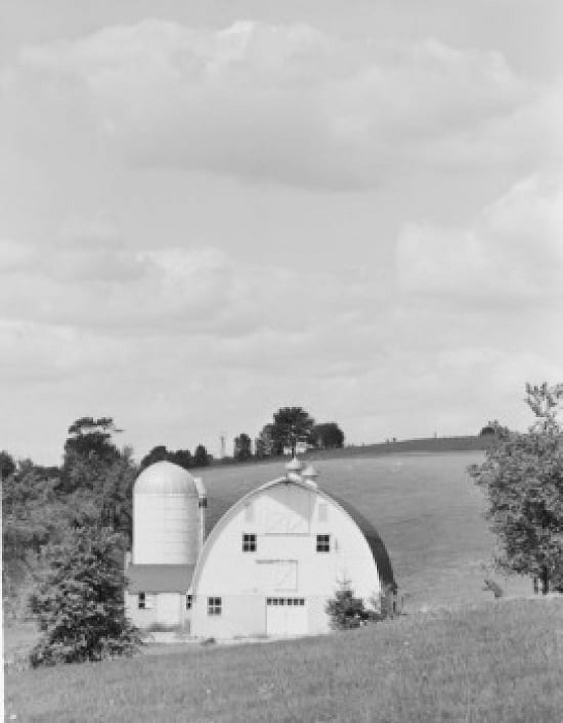 USA New York Brewster Farmhouse on Route 312 Canvas Art - (24 x 36)