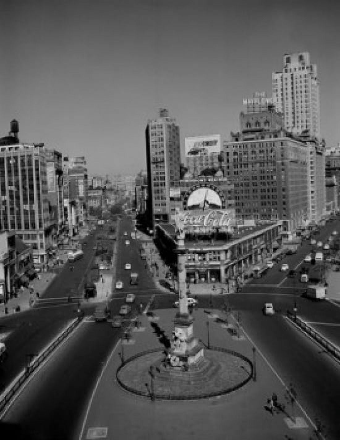 USA New York City Columbus Circle Canvas Art - (24 x 36)