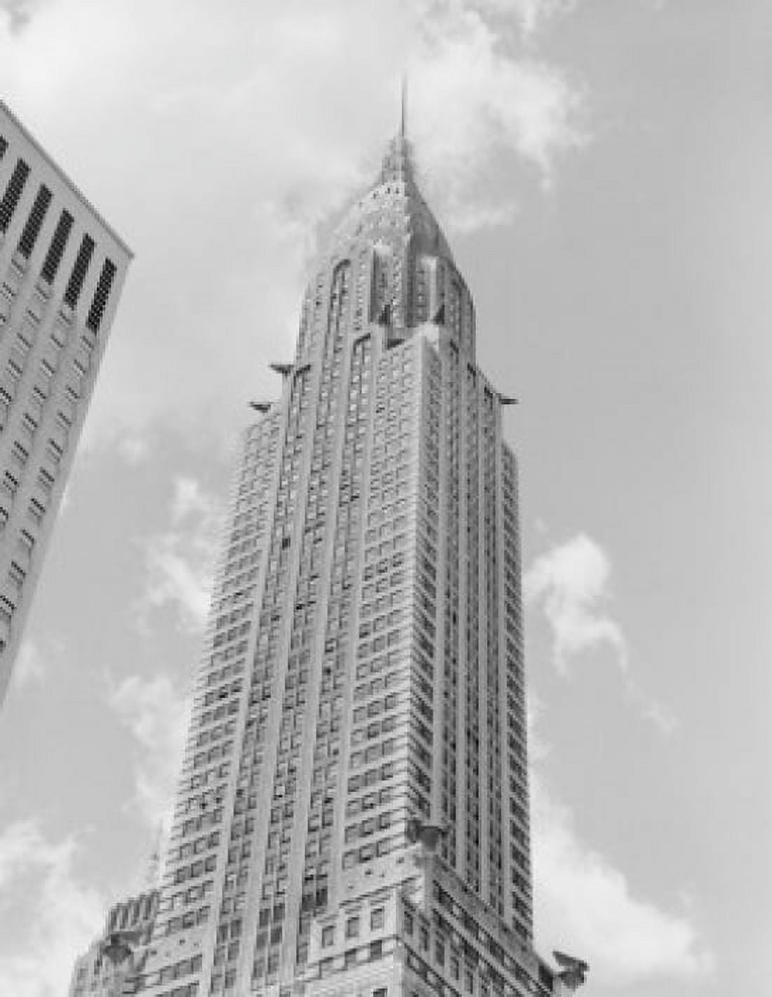 USA New York City Manhattan Chrysler Building low angle view Canvas Art - (24 x 36)