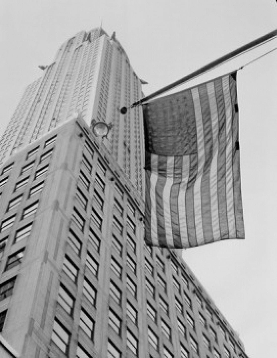 USA New York City Manhattan Chrysler Building low angle view Canvas Art - (24 x 36)