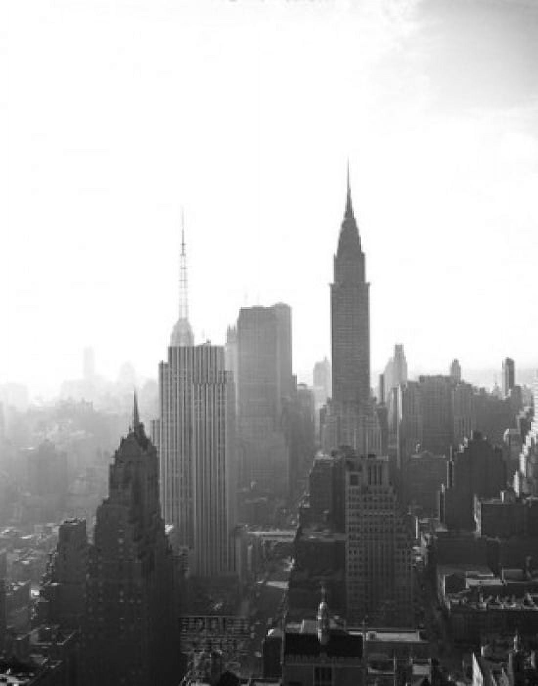 USA New York City Manhattan skyline Canvas Art - (24 x 36)