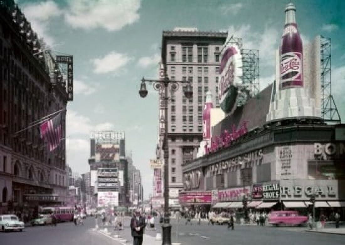 USA New York City Times Square Canvas Art - (24 x 36)