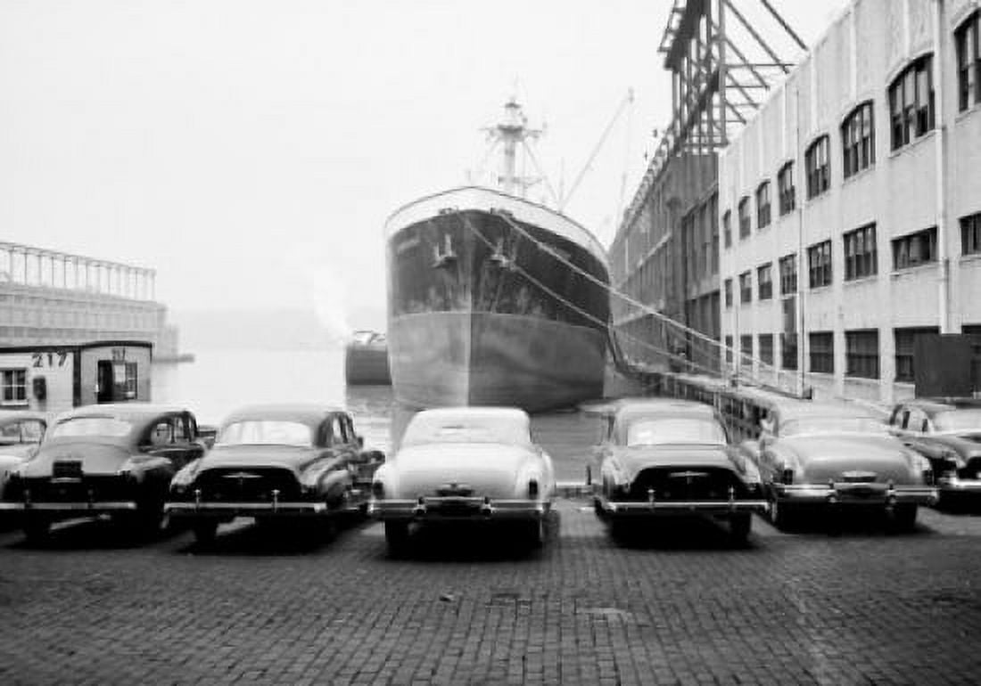 USA New York City cars parked in harbor Canvas Art - (24 x 36)