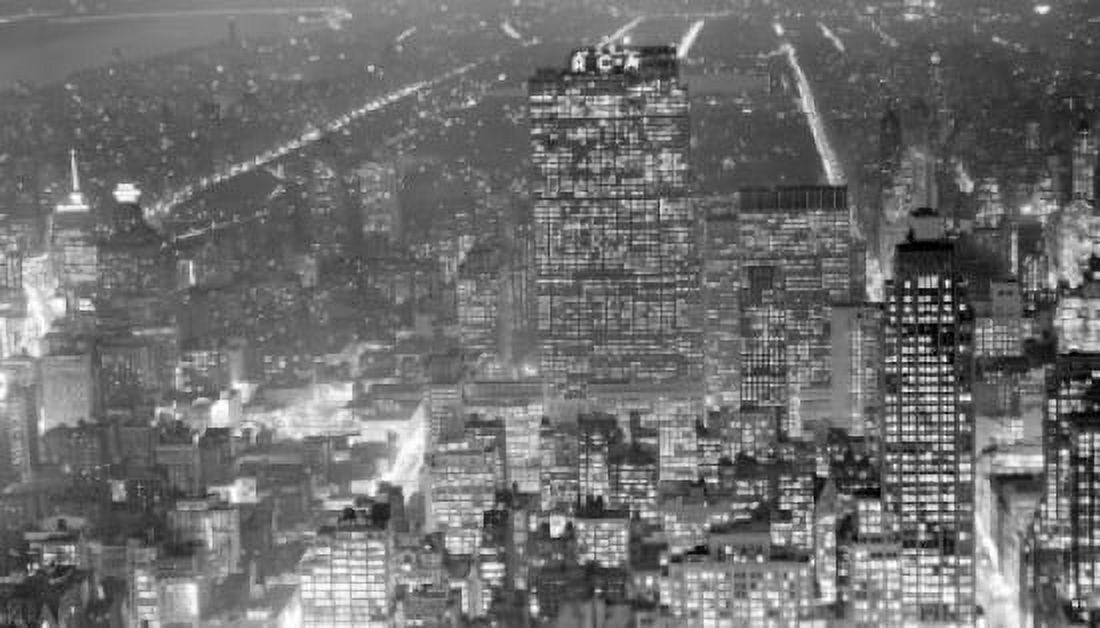 USA New York City night view looking north over upper Manhattan showing Radio City in foreground Canvas Art - (24 x 36)