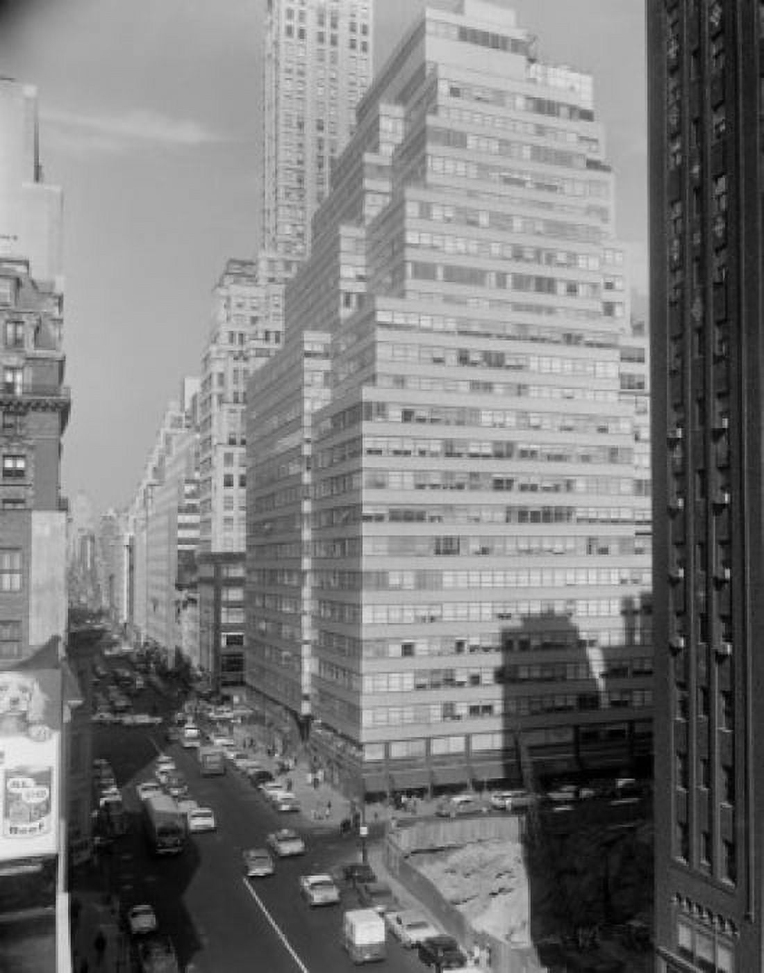 USA New York Manhattan Madison Avenue looking North from 56th Street Canvas Art - (24 x 36)