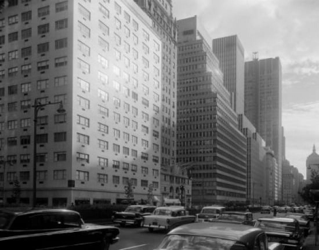 USA New York Manhattan Park Avenue looking South from 57th Street Canvas Art - (18 x 24)