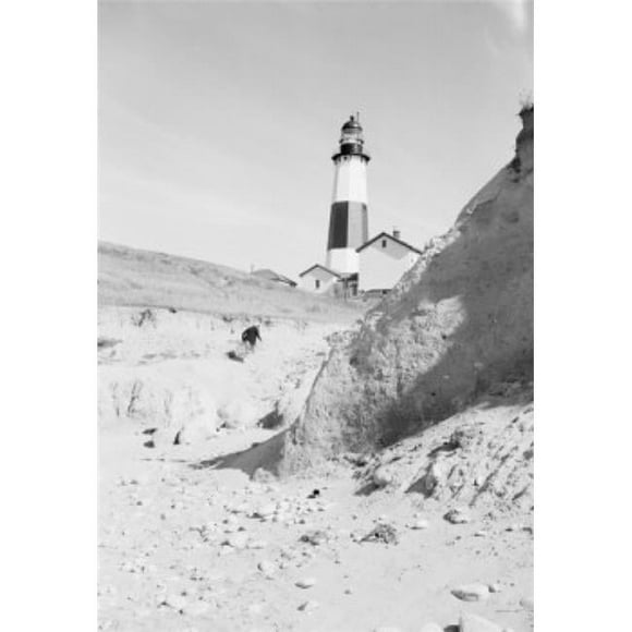 USA New York Montauk Point Lighthouse Poster Print - 18 x 24 in.