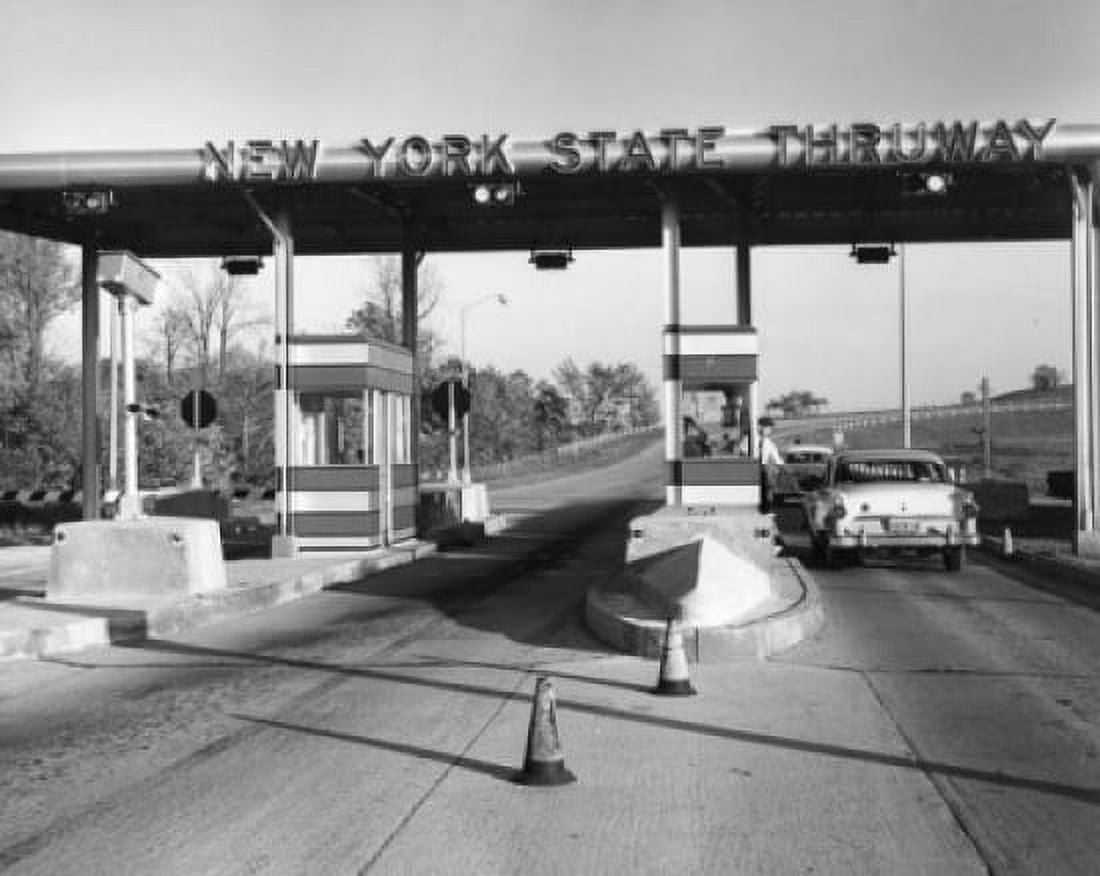 USA New York State Amsterdam New York State Thruway Canvas Art - (18 x 24)