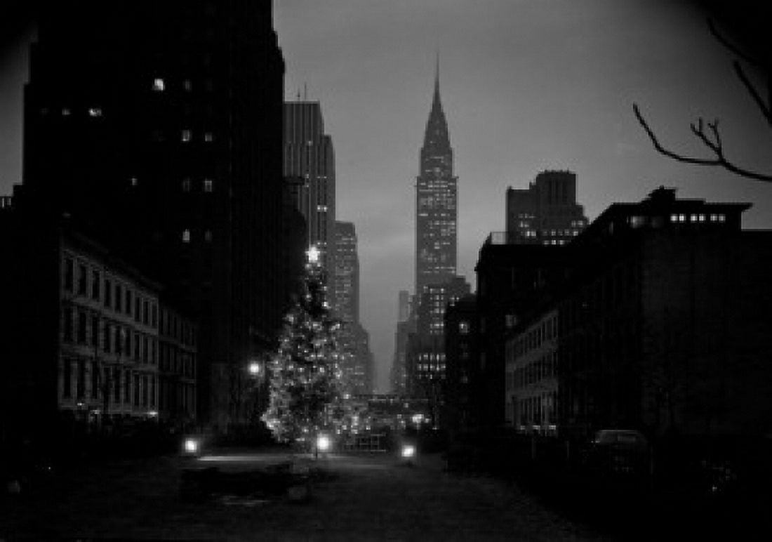 USA New York State New York City Christmas tree in Tudor City with Chrysler Building in background Canvas Art - (24 x 36)