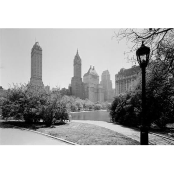 USA New York State New York City Fifth Avenue & 59th Street Seen From Central Park Poster Print - 18 x 24 in.