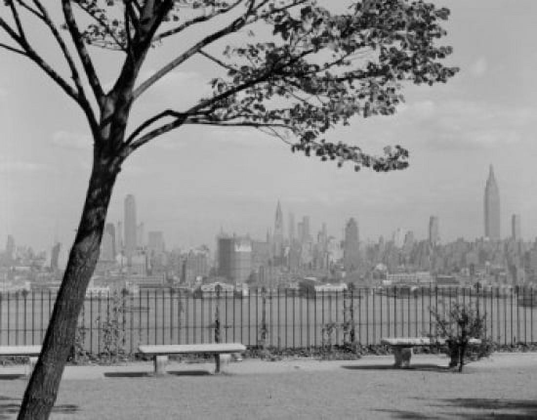 USA New York State New York City Manhattan view of citys skyline from park Canvas Art - (18 x 24)