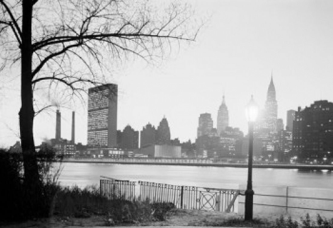 USA New York State New York City Midtown Manhattan skyline with United Nations Buildings at dusk Canvas Art - (18 x 24)