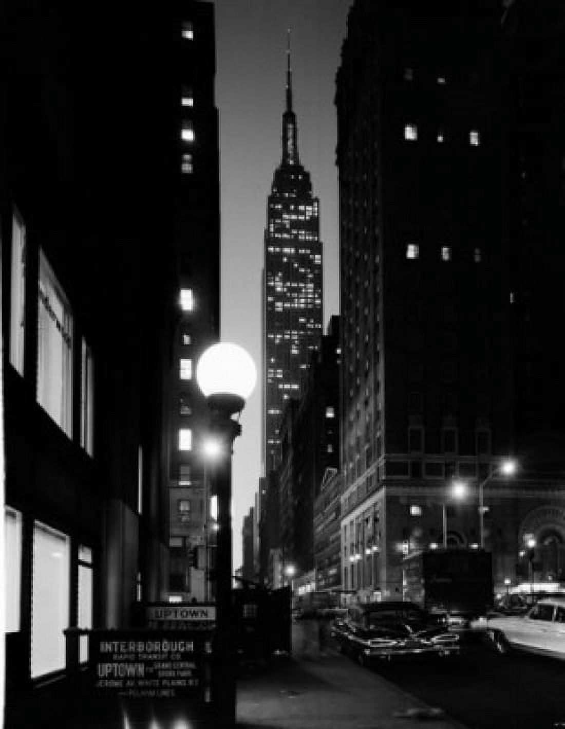 USA New York State New York City Night view of Empire State Building from Park Avenue South at 33rd Street Canvas Art -  (18 x 24)
