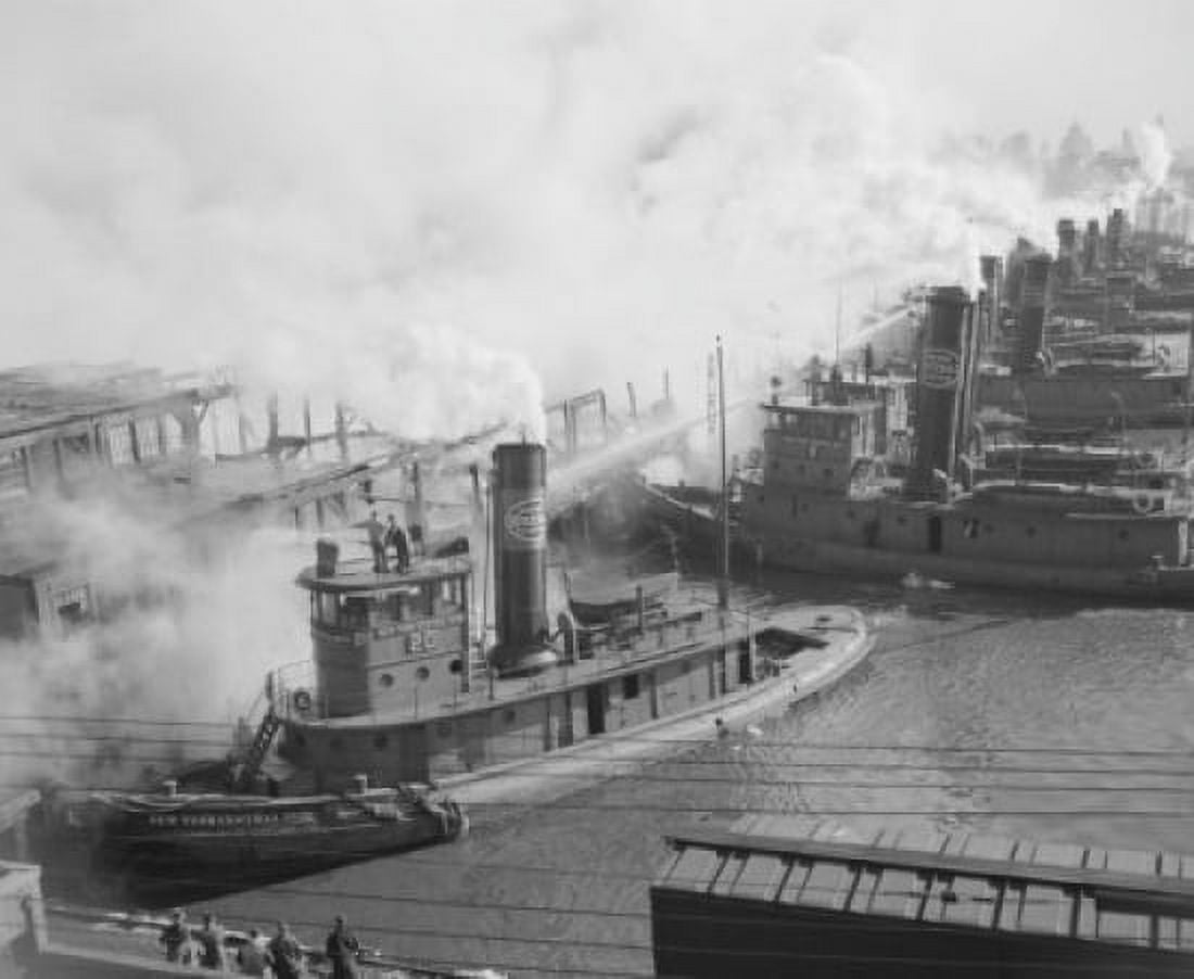 USA New York State New York City Steam boats in the port high angle view Canvas Art - (18 x 24)