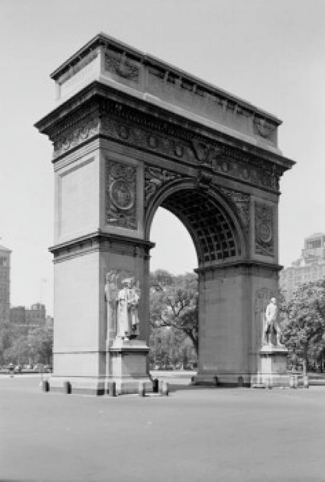 USA New York State New York City Washington Arch Canvas Art - (24 x 36)