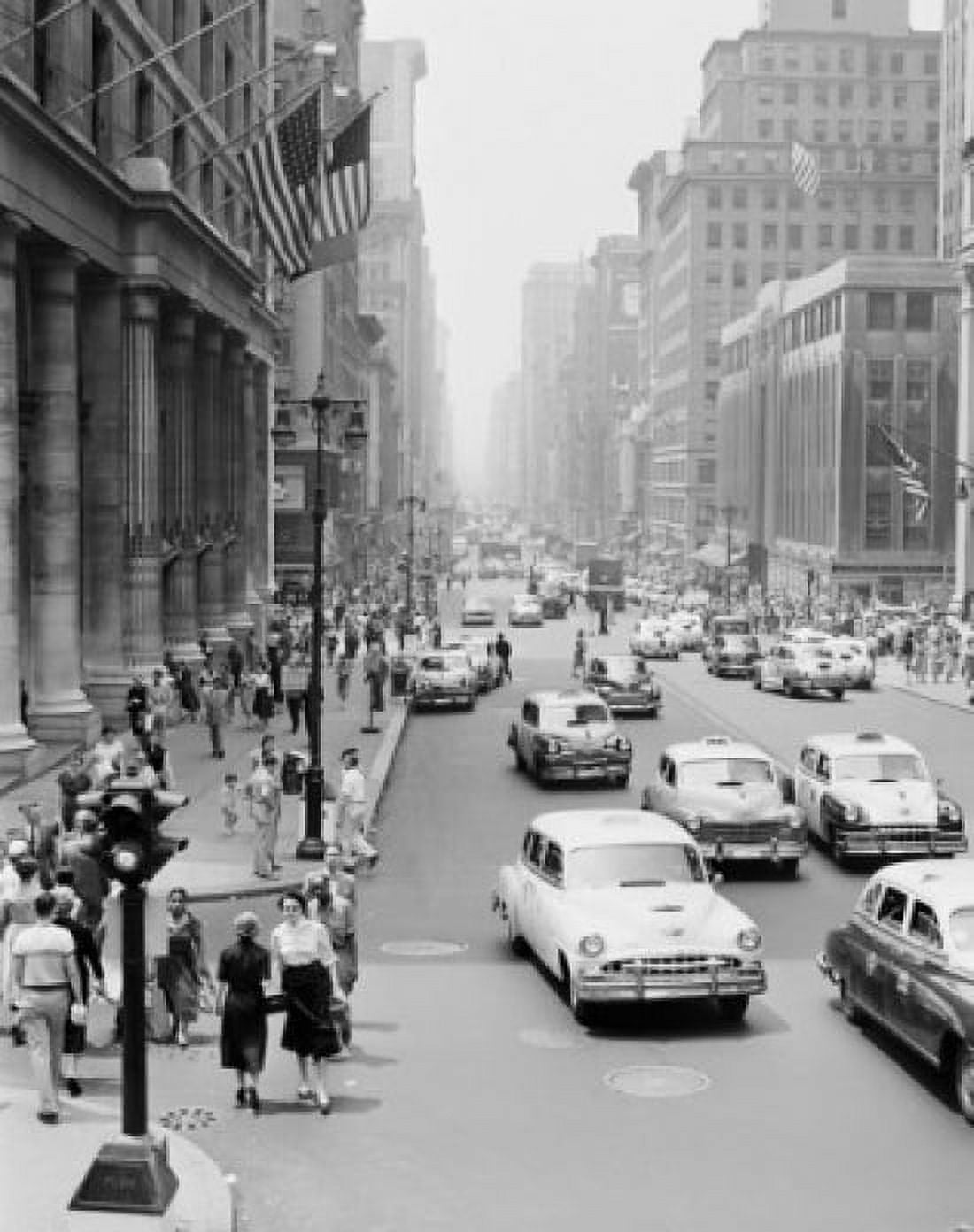 USA New York State New York City busy Fifth Avenue from vicinity of 36th Street Canvas Art - (18 x 24)
