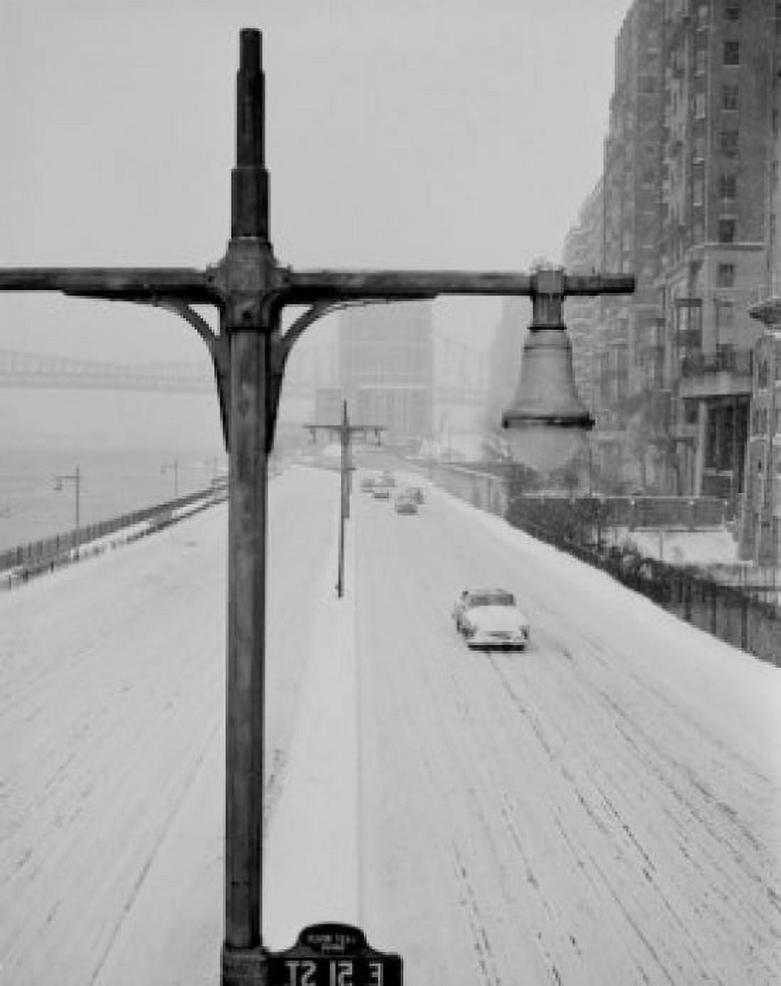 USA New York State New York City snow covered East River Drive from vicinity of 50th Street Canvas Art - (18 x 24)