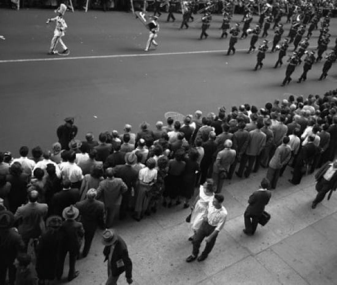 USA New York State New York city Columbus Day parade October 12 1949 elevated view Canvas Art -  (18 x 24)