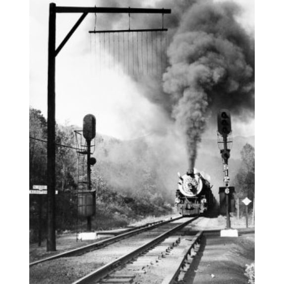 USA, North Carolina, three miles below Ridgecrest, Southern Railway freight train crossing Blue Ridge Mountains, just before entering Licklog Tunnel Poster Print (24 x 36)