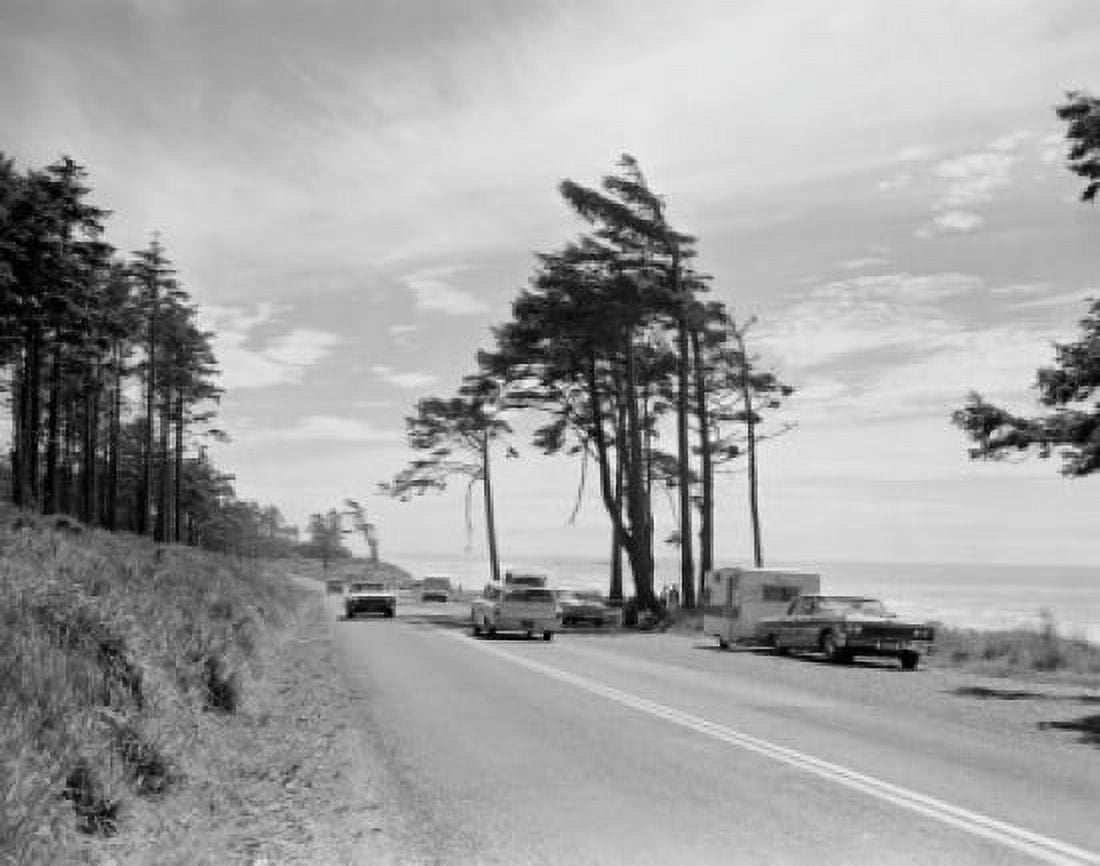 USA Olympic National Park campers and trailers along Washington coast on Highway 101 Canvas Art - (18 x 24)