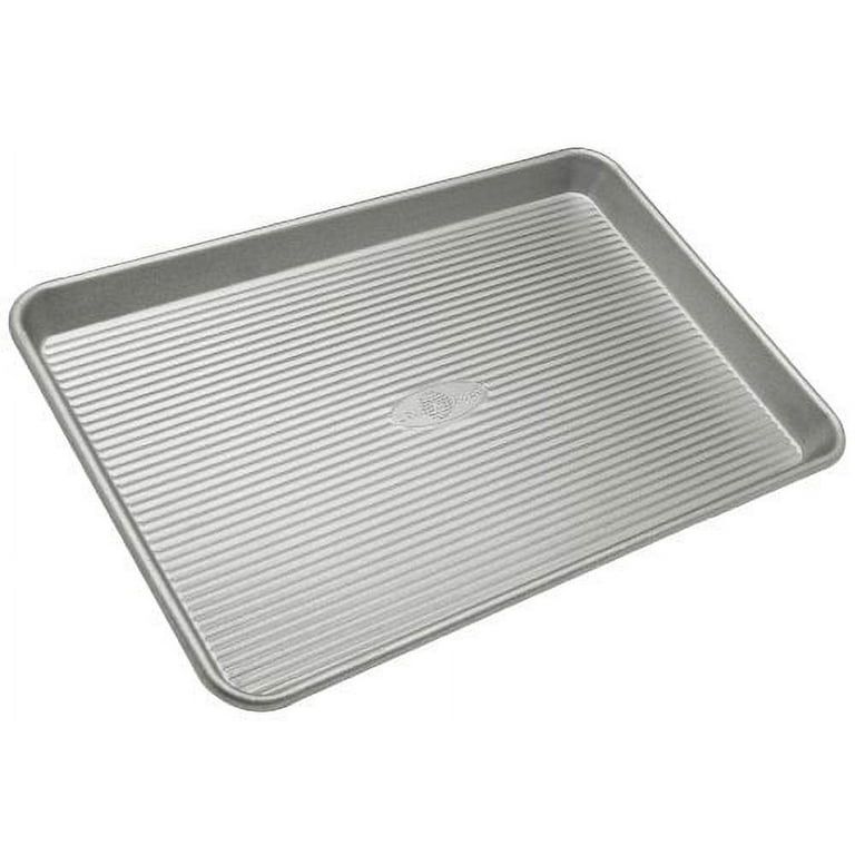  USA Pan Bakeware Quarter Sheet Pan, Warp Resistant Nonstick Baking  Pan, Made in the USA from Aluminized Steel: Jelly Roll Pans: Home & Kitchen