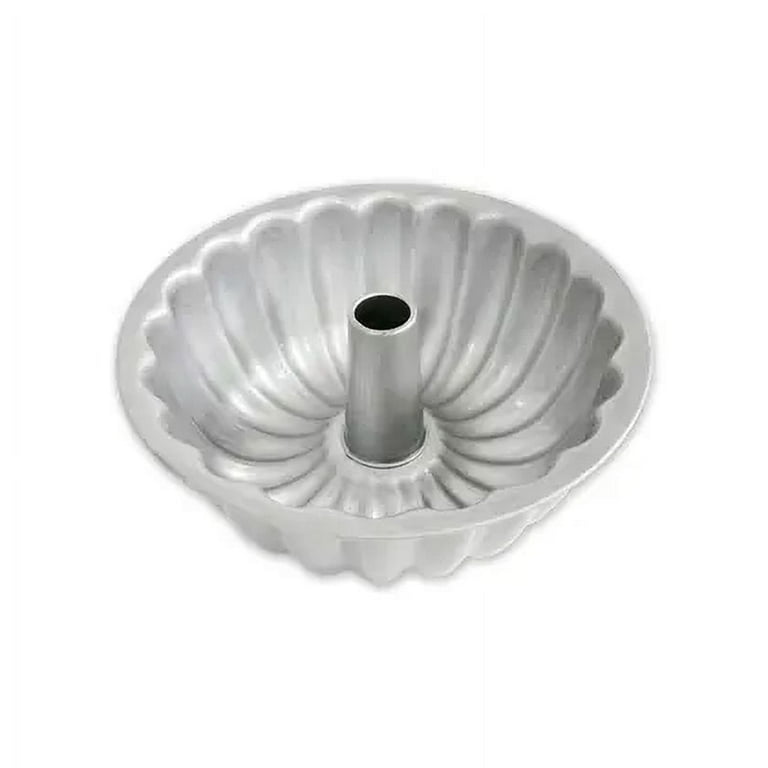 USA Pan Global Bakeware Scalloped Tube Cake Pan