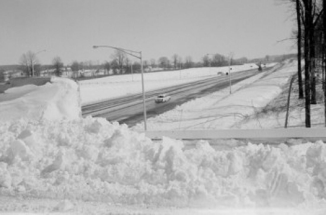 USA, Pennsylvania, Pennsylvania Turnpike, Fort Washington interchange covered with snow Poster