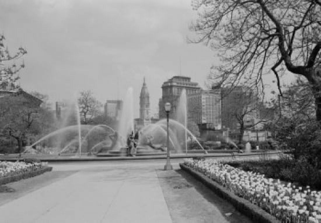 USA Pennsylvania Philadelphia Fountains at Logan Circle with midtown skyline in background Canvas Art - (24 x 36)