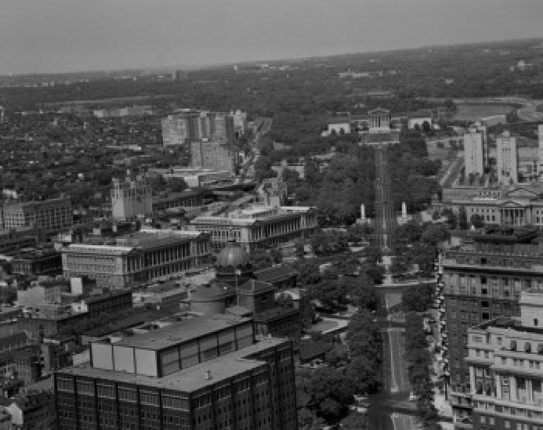 USA Pennsylvania Philadelphia cityscape Canvas Art - (24 x 36)