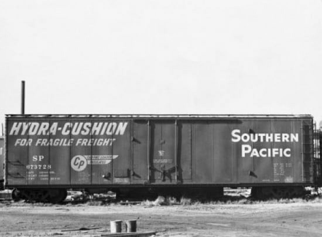 USA Southern Pacific Railroad text on freight train Canvas Art - (18 x 24)