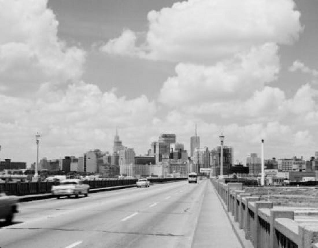 USA Texas Dallas skyline Canvas Art - (24 x 36)