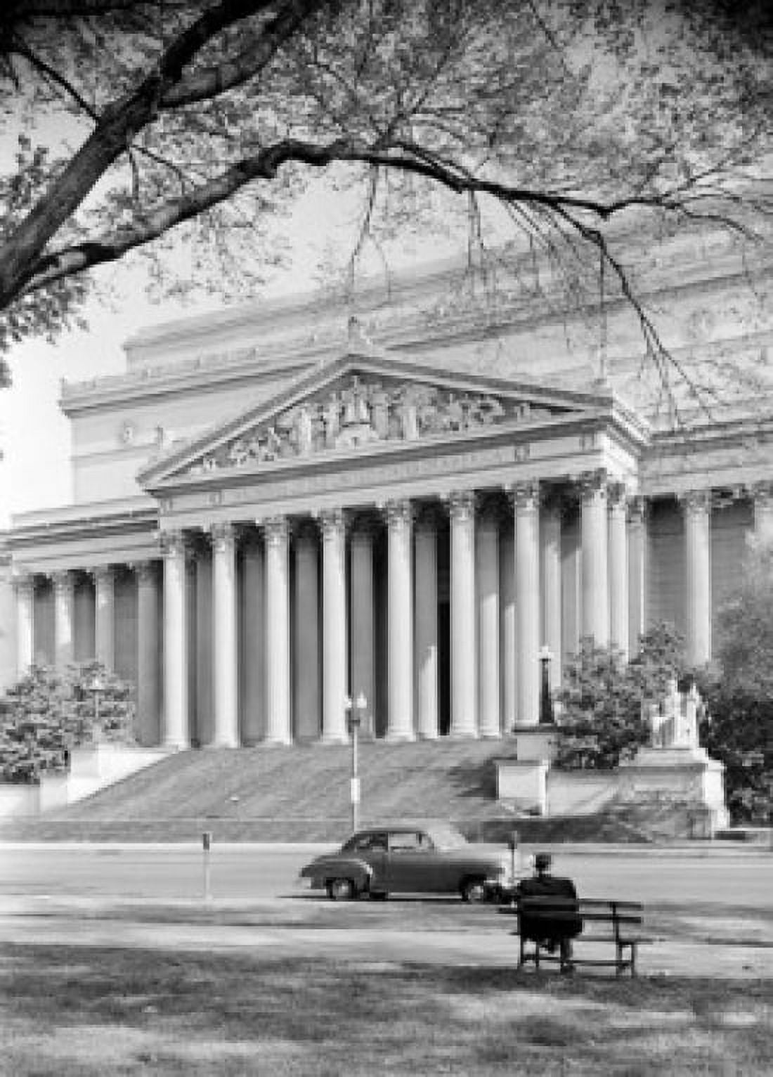 USA Washington DC National Archives Building Canvas Art - (24 x 36)