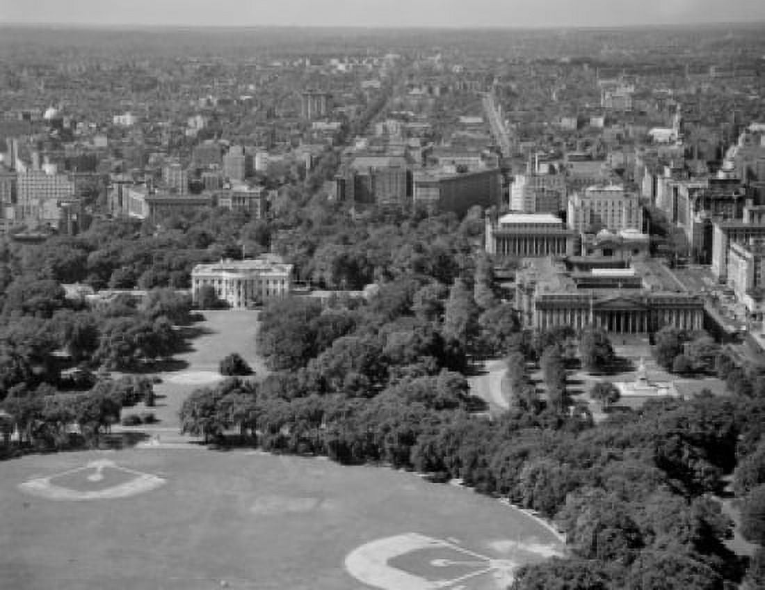 USA Washington DC looking North from Washington Monument showing White House and Treasury Canvas Art - (24 x 36)