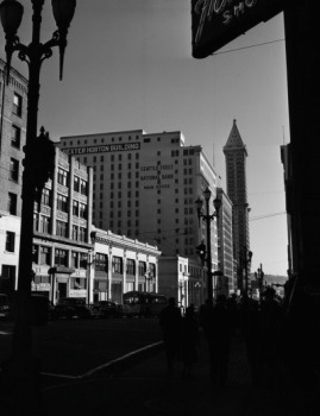 USA Washington Seattle Dexter Horton Building Canvas Art - (18 x 24)