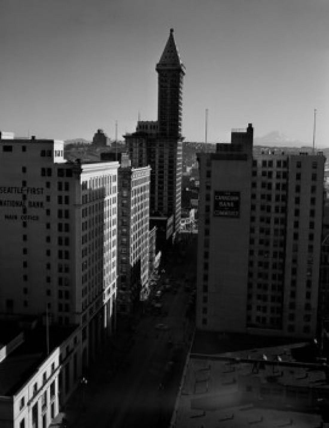 USA Washington Seattle Dexter Horton Building Canvas Art - (18 x 24)