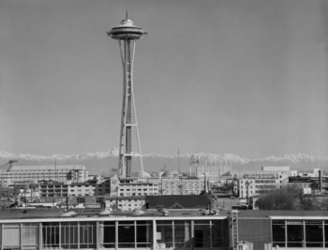 USA Washington Seattle Space Needle Canvas Art - (24 x 36)