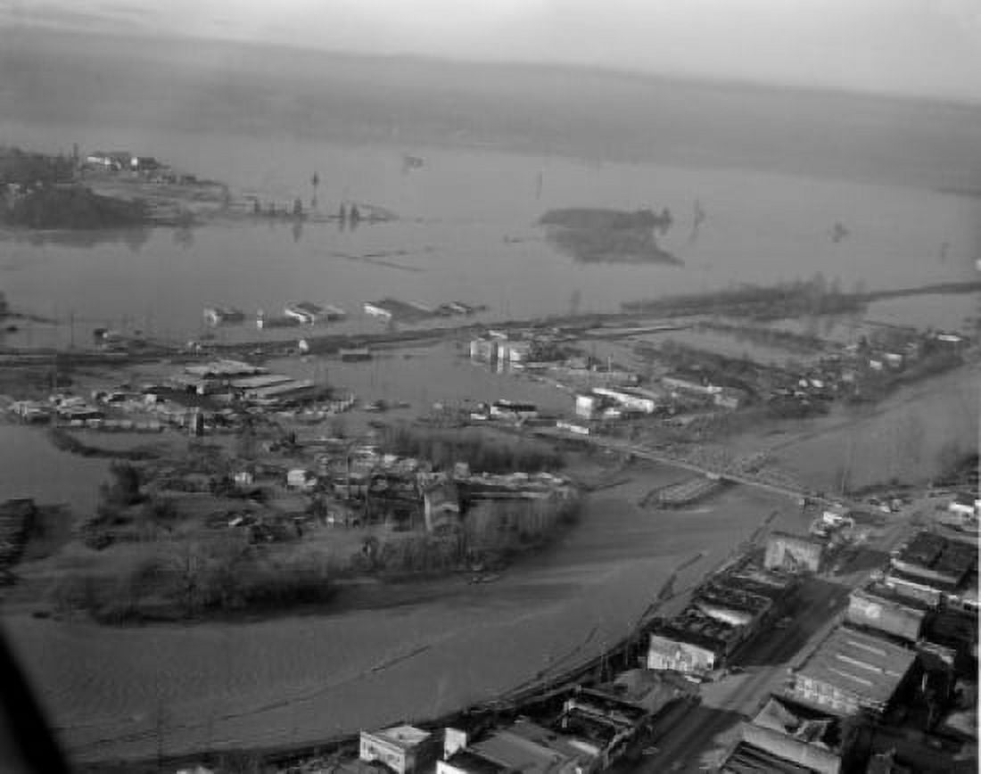 USA Washington State Snohomish Flood from melting snows in Cascade Mountains Canvas Art - (18 x 24)
