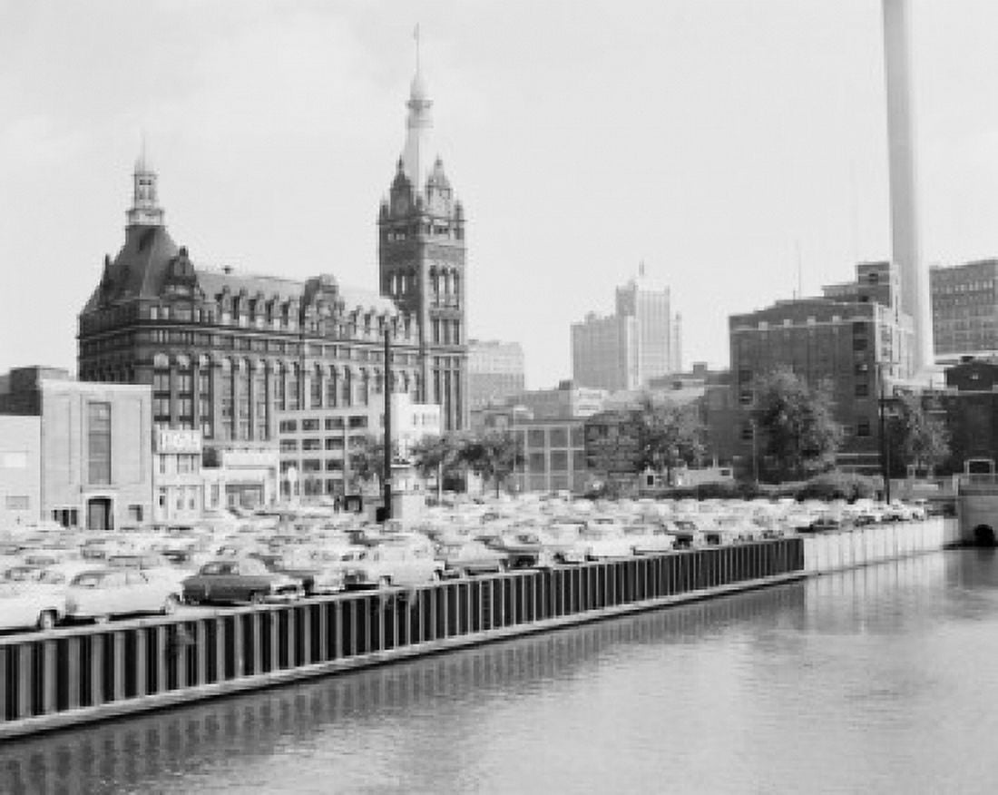 USA Wisconsin Milwaukee Skyline showing City Hall and parking lot Canvas Art - (18 x 24)