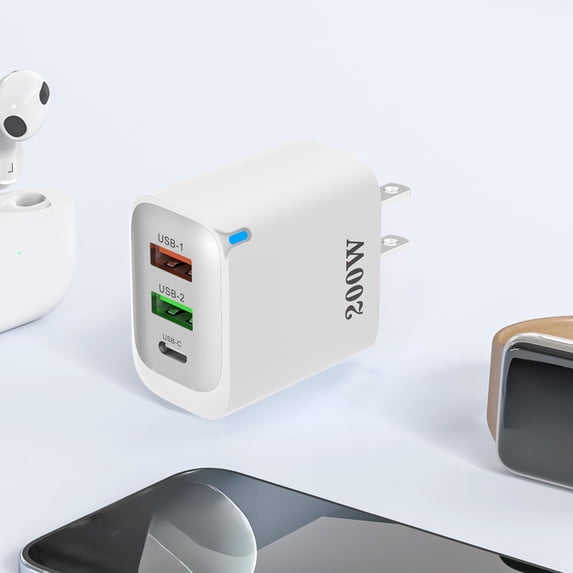 USB Wall Charger, Gaqring 200W Fast Charging Power Adapter, 1 USB-C 2 USB-A Multi Port Compact Travel Charger for Phone Tablet Laptop, White