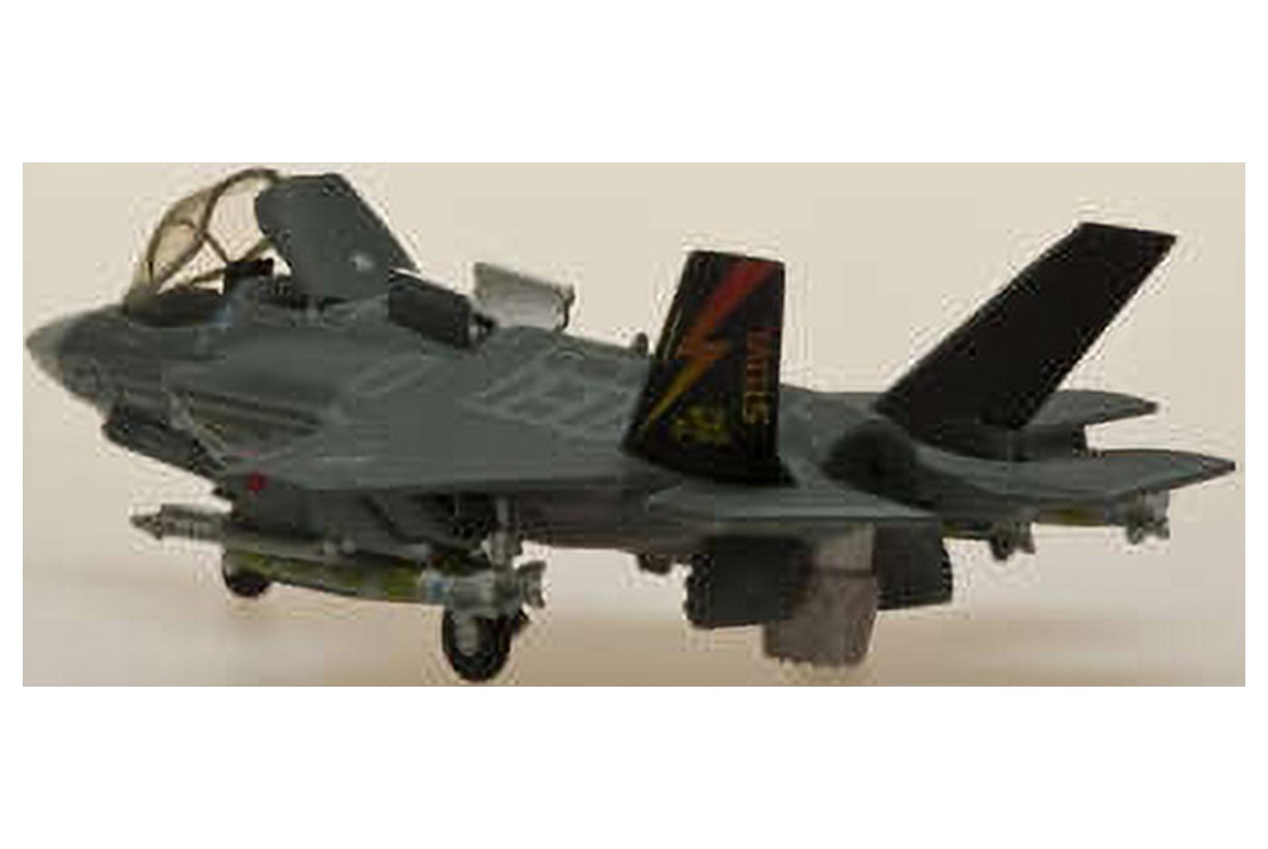 USMC F-35B (1:200) BF-01 Open Canopy - Walmart.com