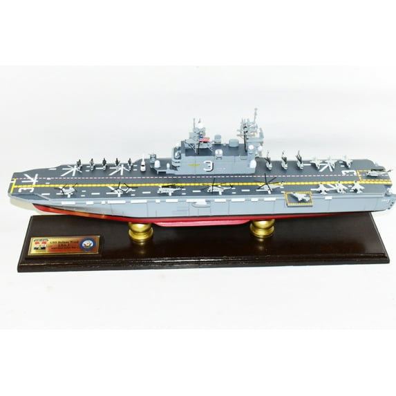 USS Belleau Wood LHA 3 24 inch Model,,Navy,Scale Model,Mahogany,Tarawa Class