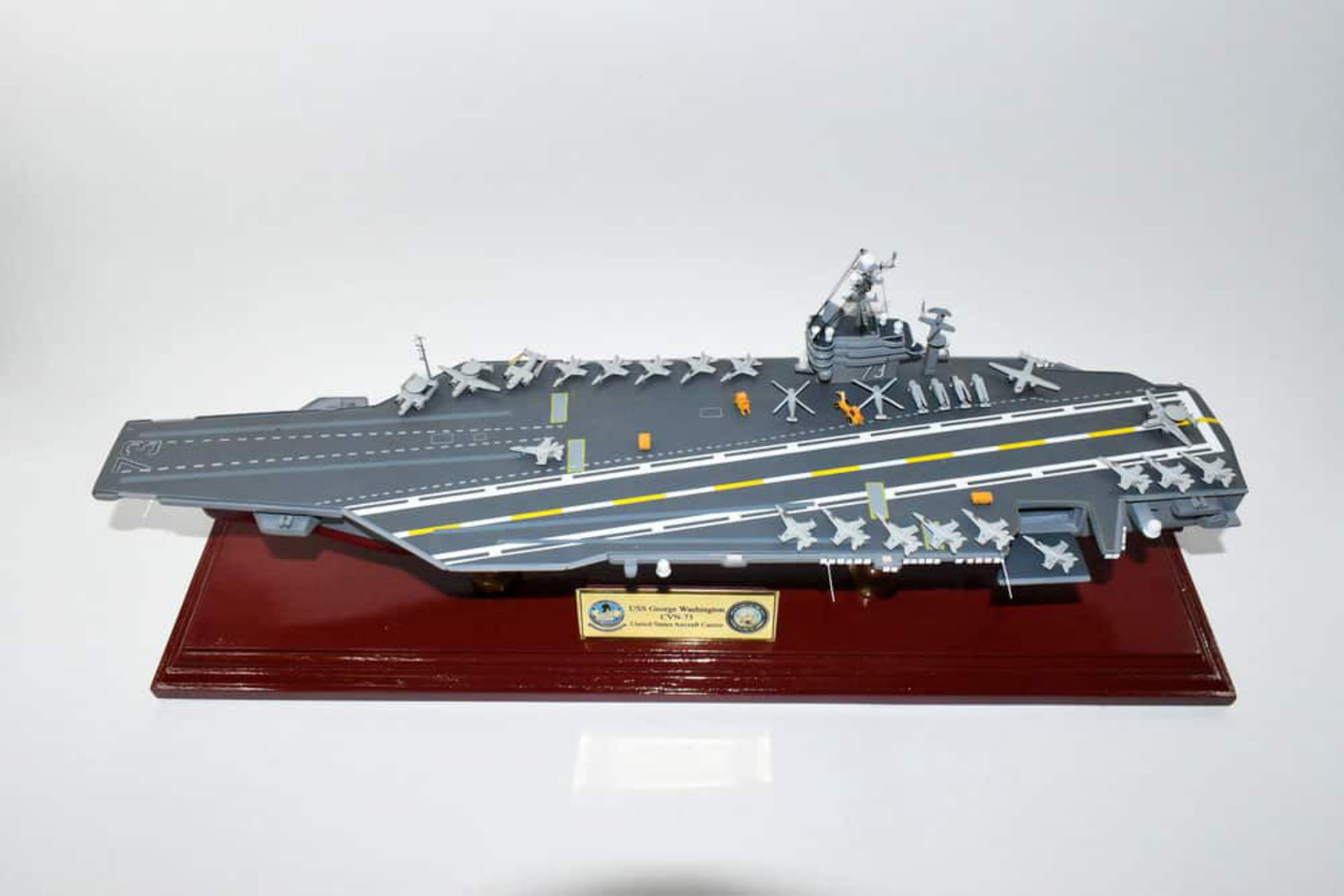 USS George Washington CVN-73 Nimitz Class Carrier Model,Navy,Scale