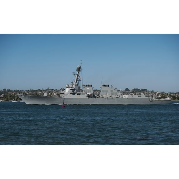 USS Howard transits the San Diego Bay Poster Print