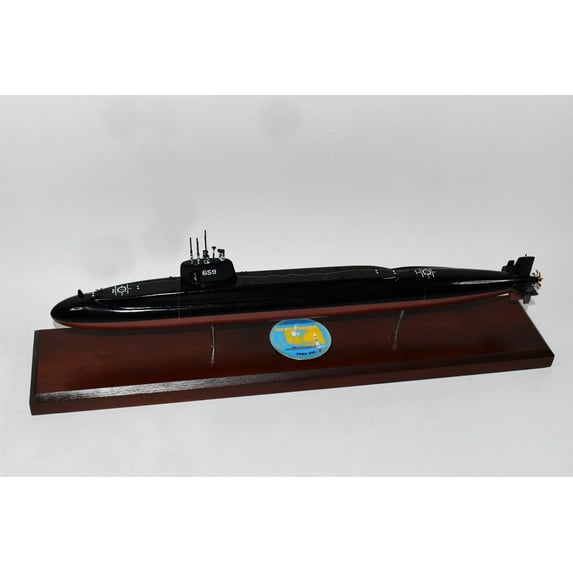 USS Will Rogers SSBN-659 Submarine Model,Navy,20,Scale Model,Mahogany,Benjamin Franklin Class
