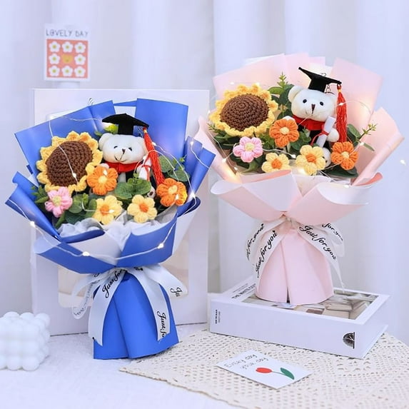 USSUMA 2025 Graduation Gift Set Knitted Flower Bouquet With Graduation Bear Gift Bag Blue