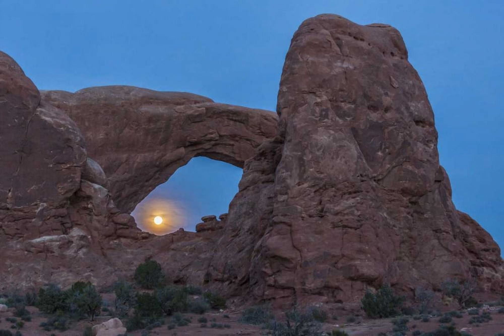 ut-arches-np-south-window-arch-and-full-moon-by-cathy-gordon-illg