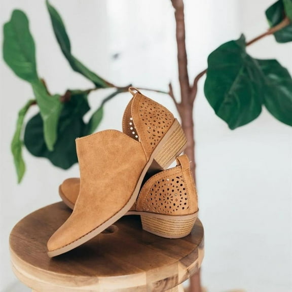 UTTOASFAY Boots for Women, Women'S Shoes Retro Solid Color Low Heel Hollow Out Fashion Short Leather Boots Rollbacks