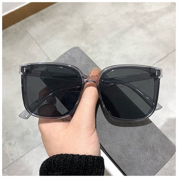 UV400 Protection Sunglasses for Men and Women, Plastic Frame, Non-Polarized, Universal Style, Black Frame