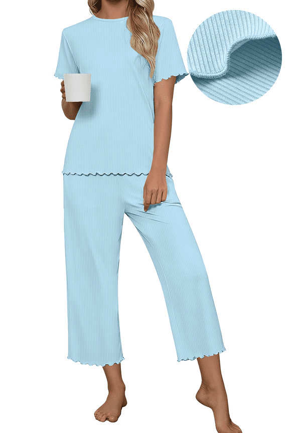 Pajamas for Women Short Sleeve Tops and Capri Pants Casual Womens Pajamas Sets with Pocket
