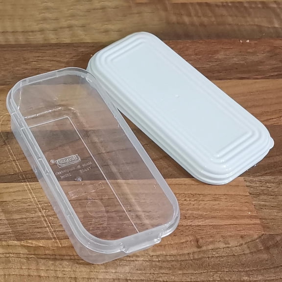 UYGDUY-Small Plastic Food Storage Containers with Lids, 8-Pack 8oz (1 Cup / 250 ml) Rectangular Freezer Portion Containers for Leftovers, Spices & Soup, BPA-Free, Stackable, Leak-Resistant, Microwave